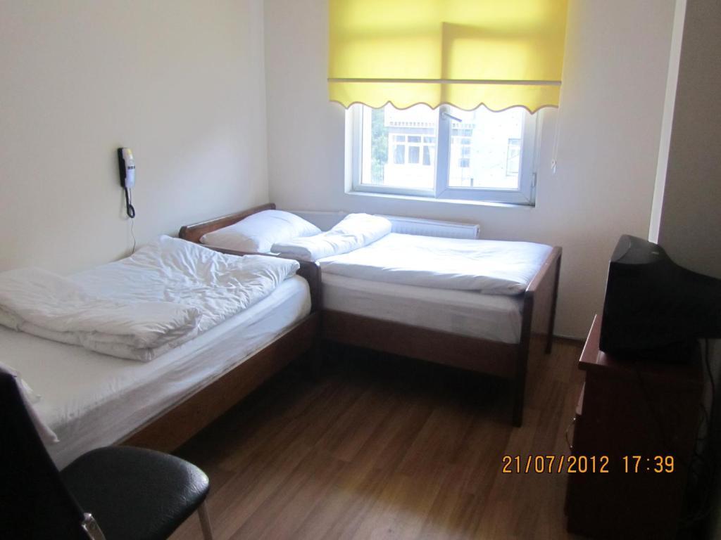 أرزروم Hotel Yesil Artvin الغرفة الصورة